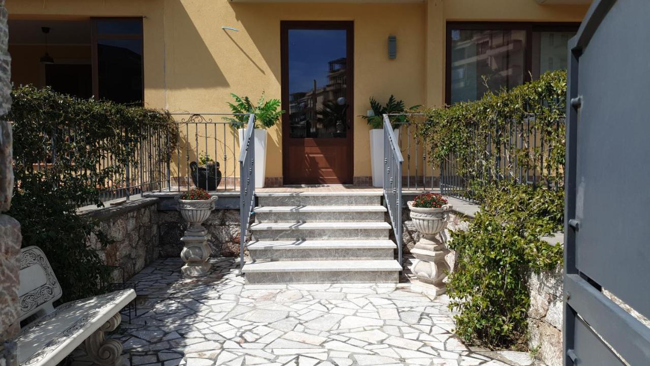 B&B Villa Chiara Bed And Breakfast Taormina Exteriér fotografie